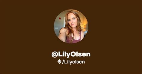 lilyolsen sex|Lily Olsen Porno Videos 